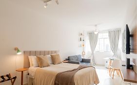 Studio moderno em Bela Vista, próximo à Av Paulista - SP